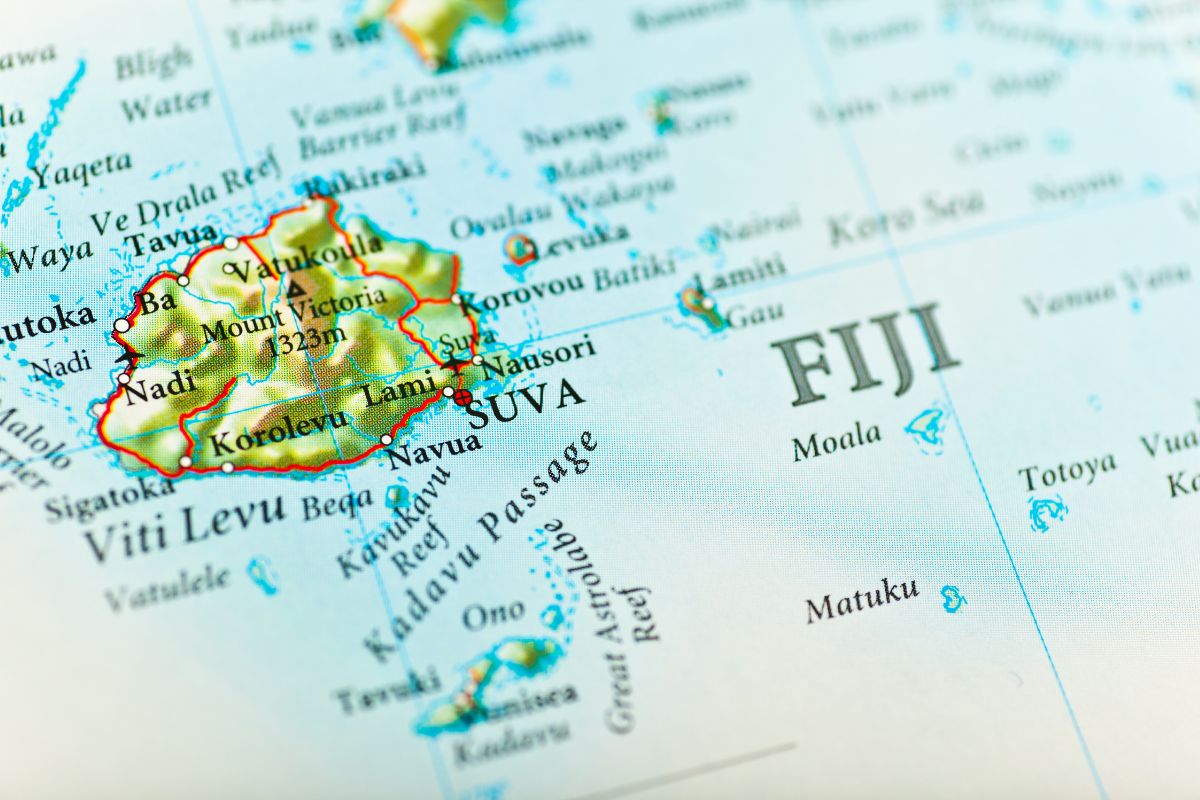 How Far Is Fiji From Hawaii(A Traveler’s Guide)