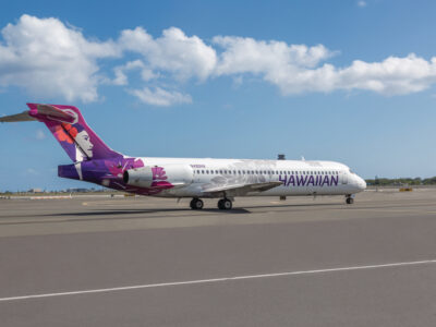 Hawaiian Airlines Boeing 717 Runway